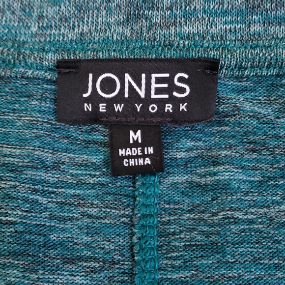 Blouse - Picture 2 of 2